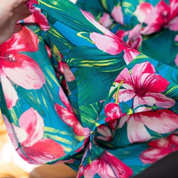 🌺🌴🐠 SHOW ME YOUR MUMU NANTUCKET ROMPER IN LADY LUAU 🌺🌴🐠 - Picture 4 of 6